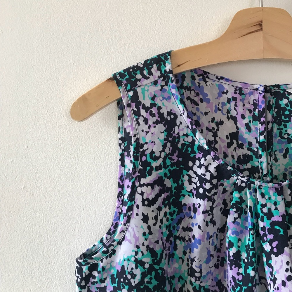 Christopher & Banks Floral Dot Shell
